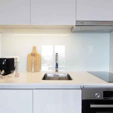 Dragao - Indigo Antas Park Apartment Porto